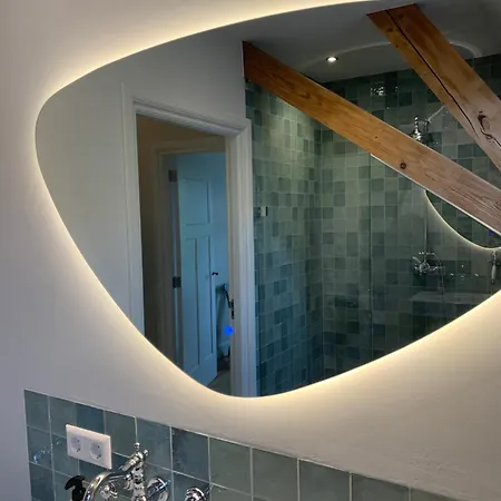 Vernieuwd Luxe Voorhuis - Naast De Molens *